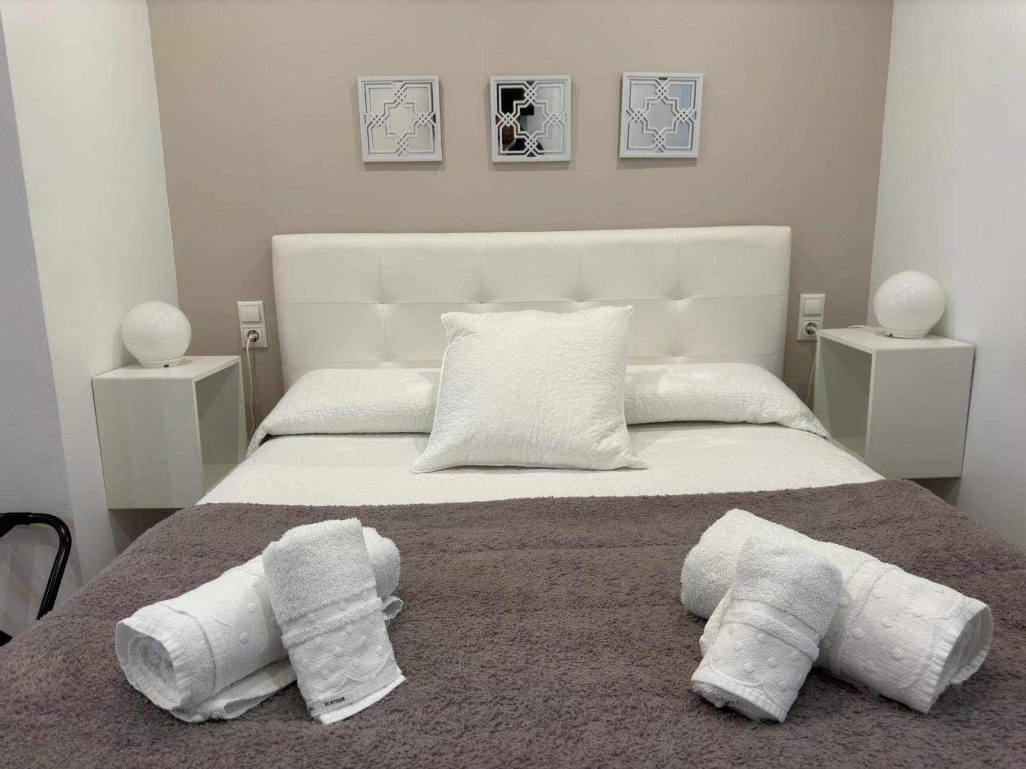 Apartamento Medina-Azahara Кордоба Екстериор снимка